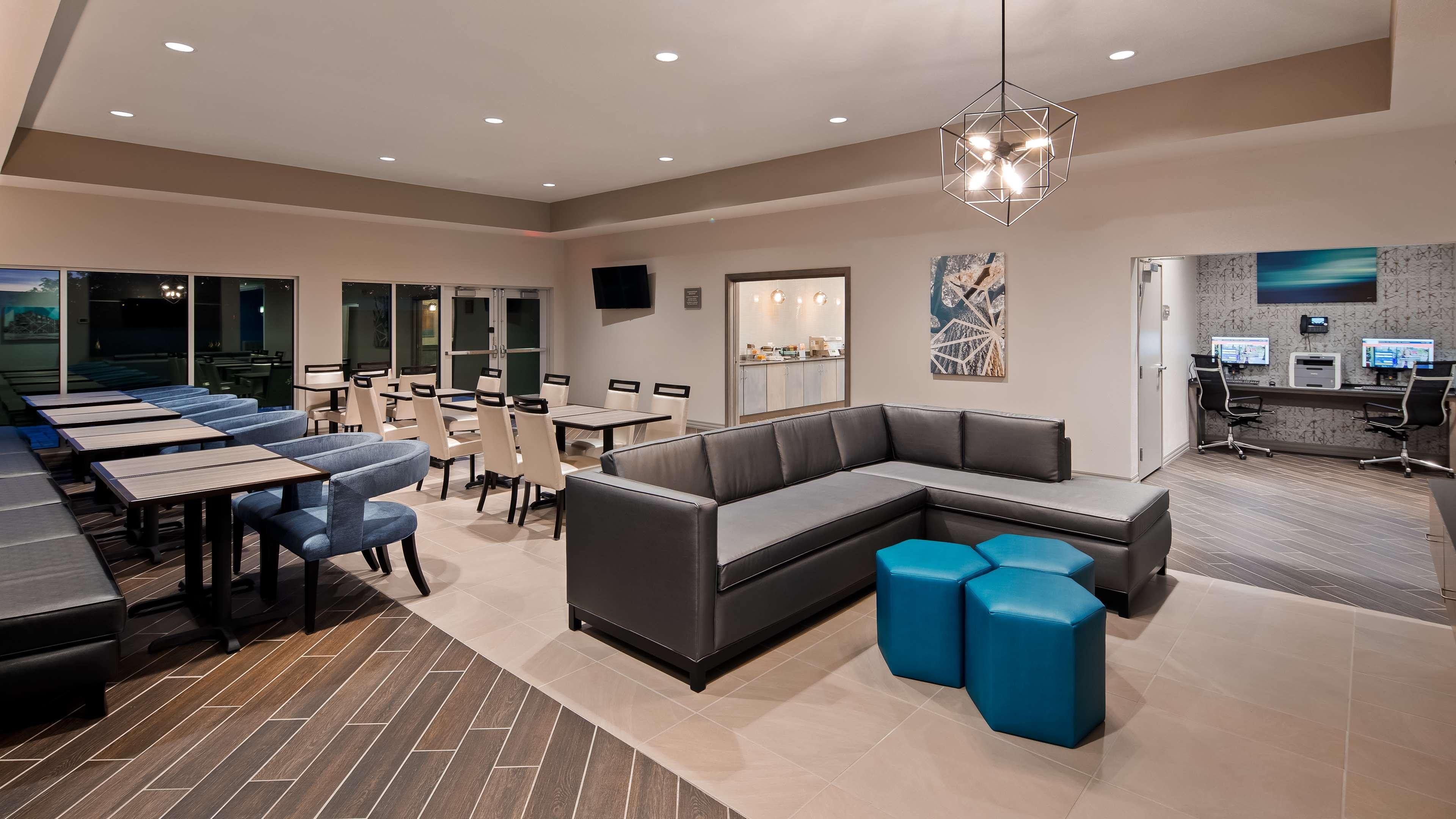 Best Western Plus North Platte Inn & Suites Buitenkant foto